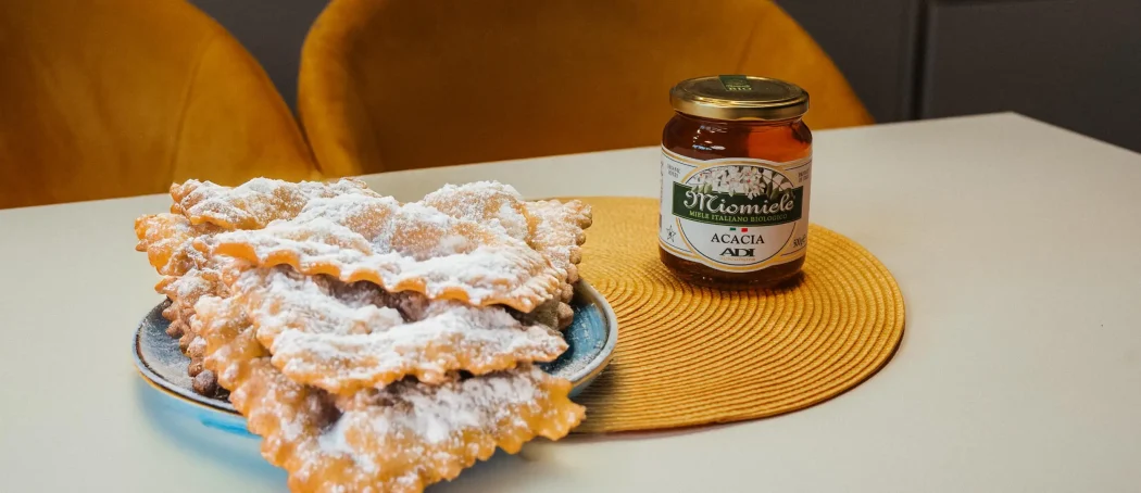 Dolci con miele di acacia